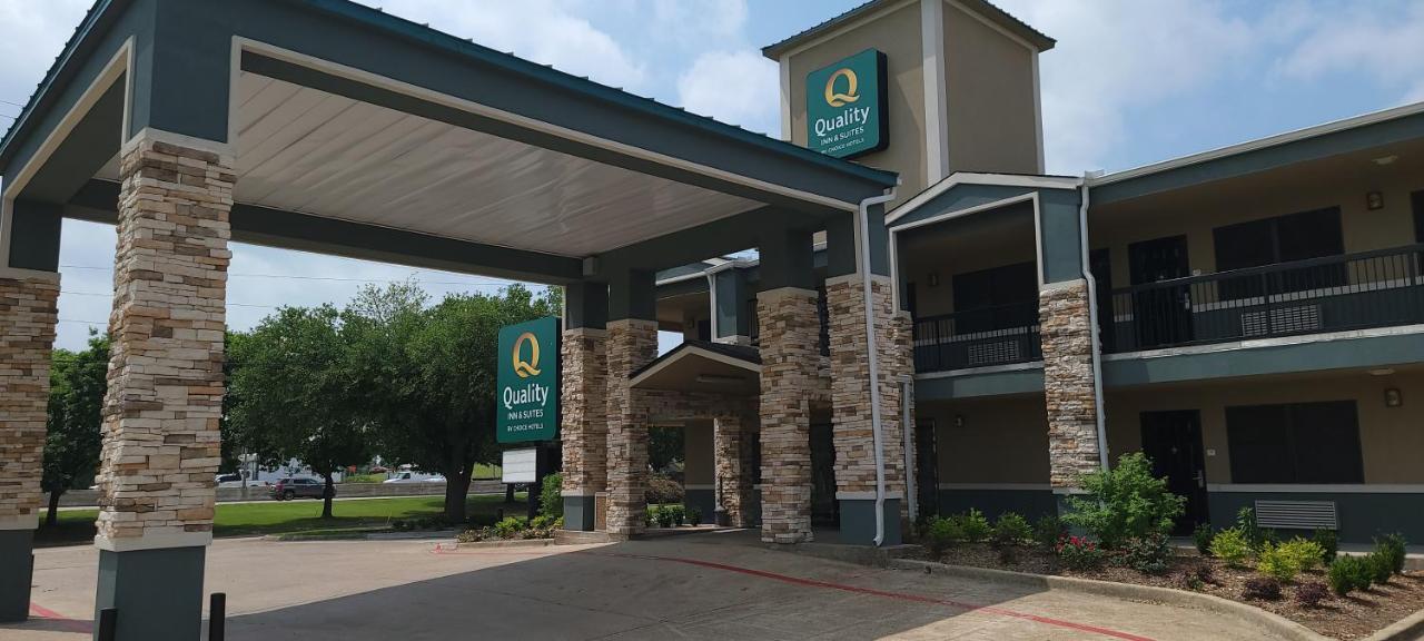Quality & - East Dallas Hotel 2*