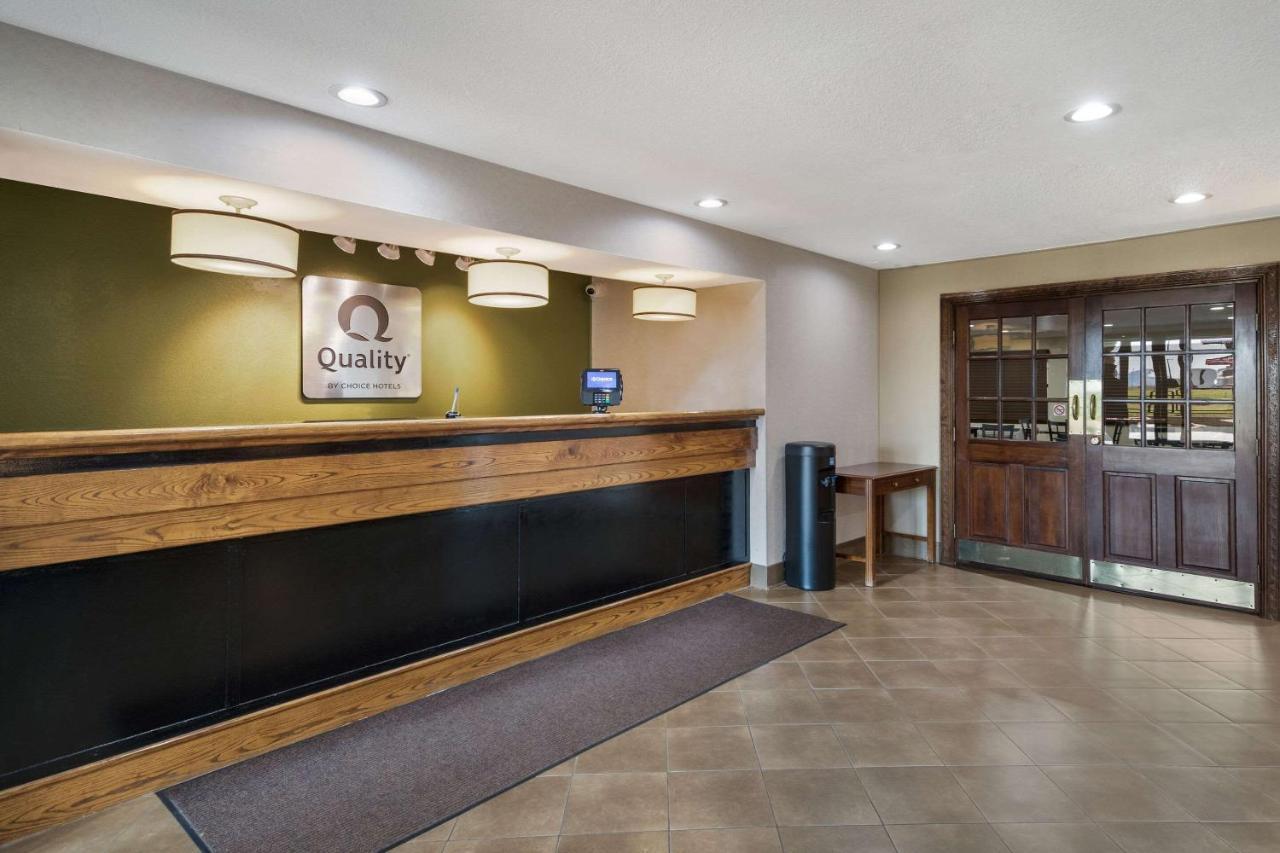 Hotel Quality & - East Dallas 2*