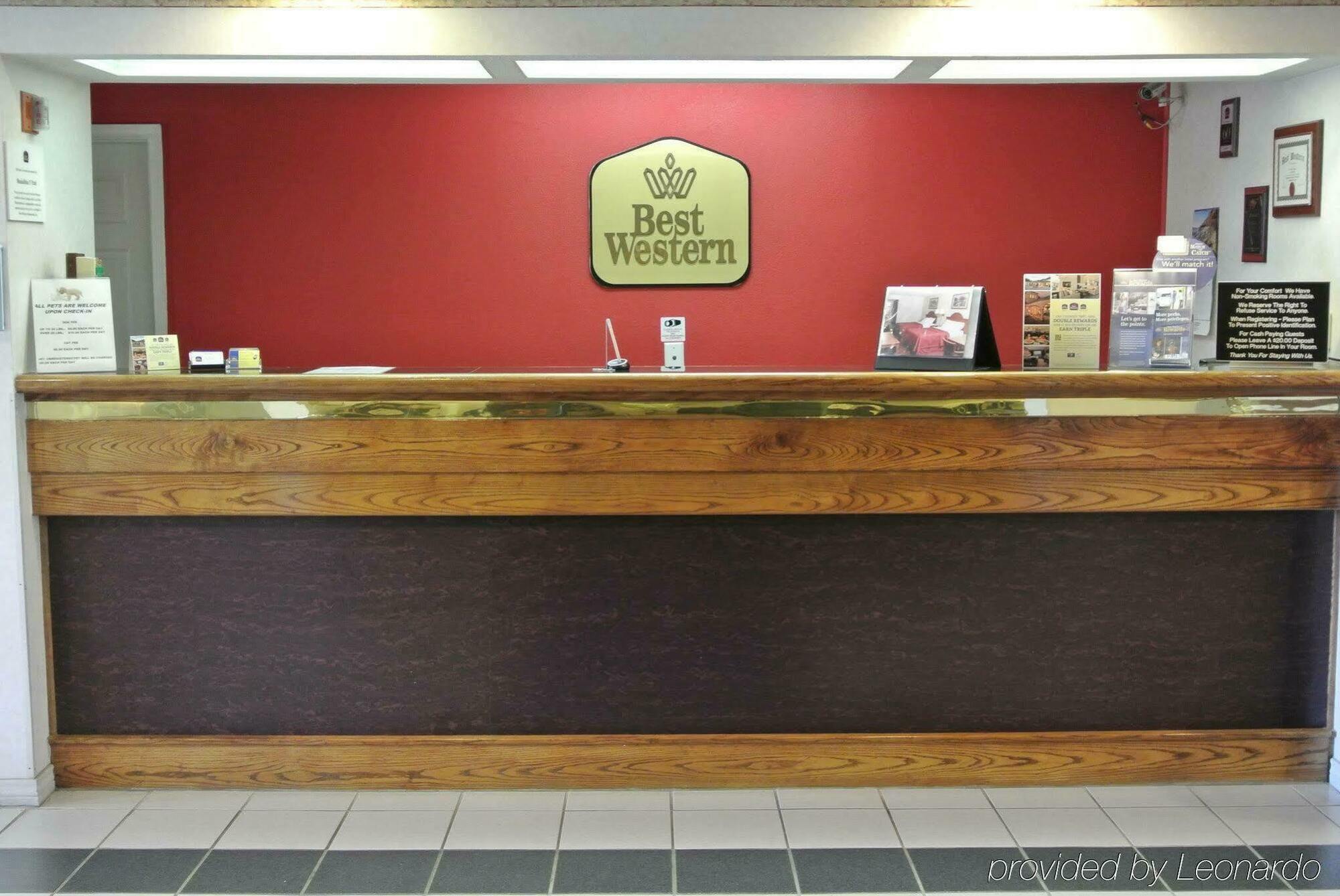 Hotel Quality & - East Dallas